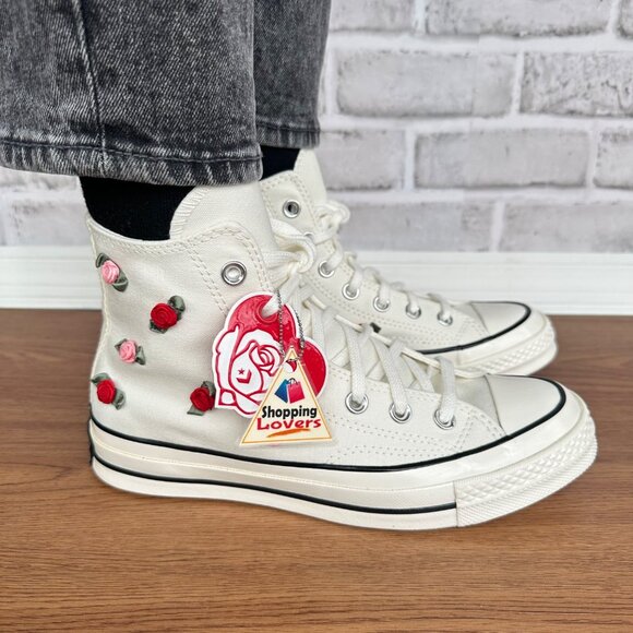 🌹Converse Chuck 70 Valentine 3D Rose Embroidered Hi 6 Men's Beige Heart A10637C - Picture 2 of 11